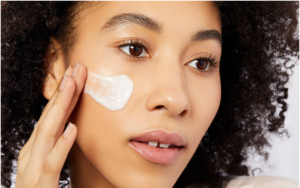 5 Tips on How to Moisturize Your Oily Skin