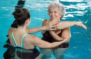 TREATING PARKINSON'S DISEASE WITH AQUATIC THERAPY